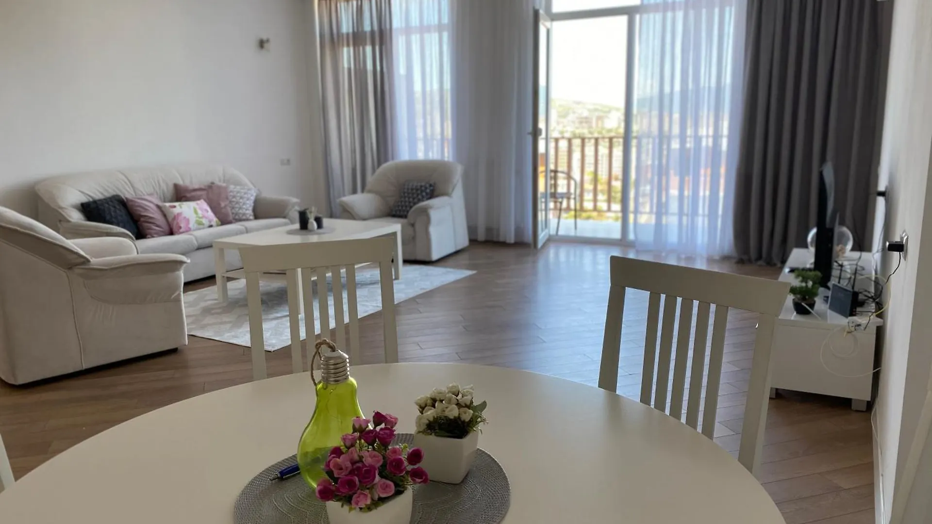 דירה טביליסי Beautiful Home גאורגיה